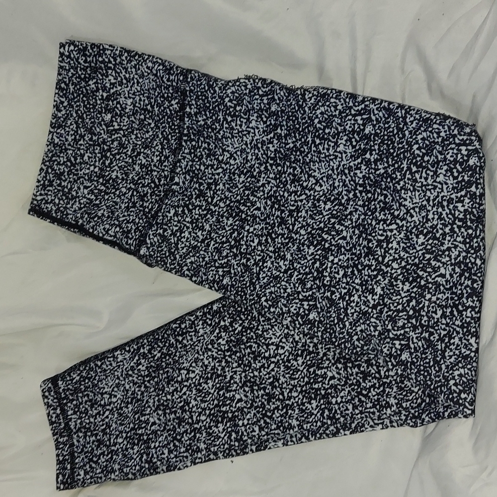 Lululemon large leggings